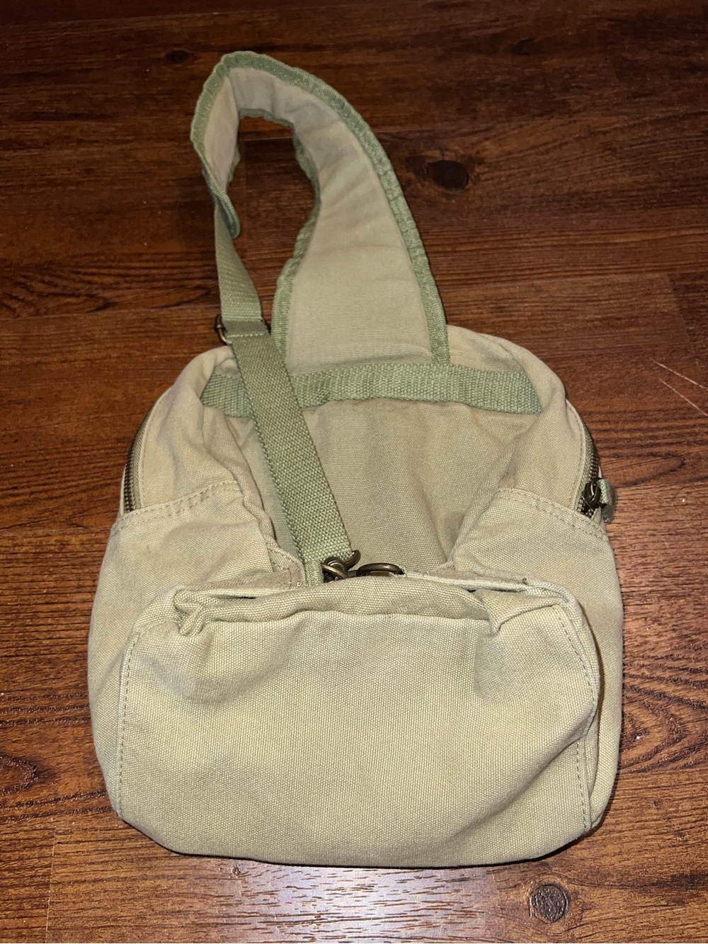 Disney Animal Kingdom Wilderness Explorer Crossbody Khaki Canvas Messenger Bag - Picture 5 of 9